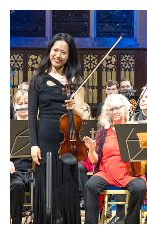 Joo Yeon Sir and the London Mozart Players